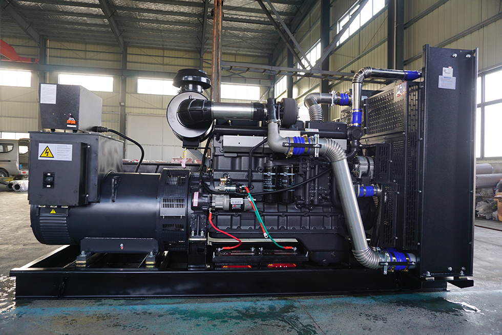 SC13G420D2上柴股份300KW柴油發電機組報價